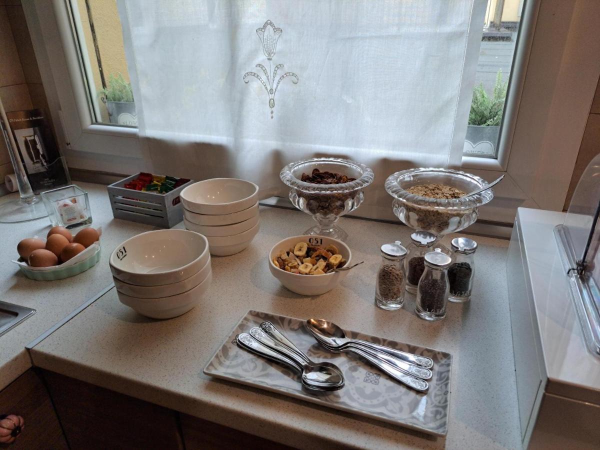 051 Room & Breakfast Bologna Exterior photo